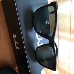 TYR sunglasses, Rays HYS, smoke/black, brand nes